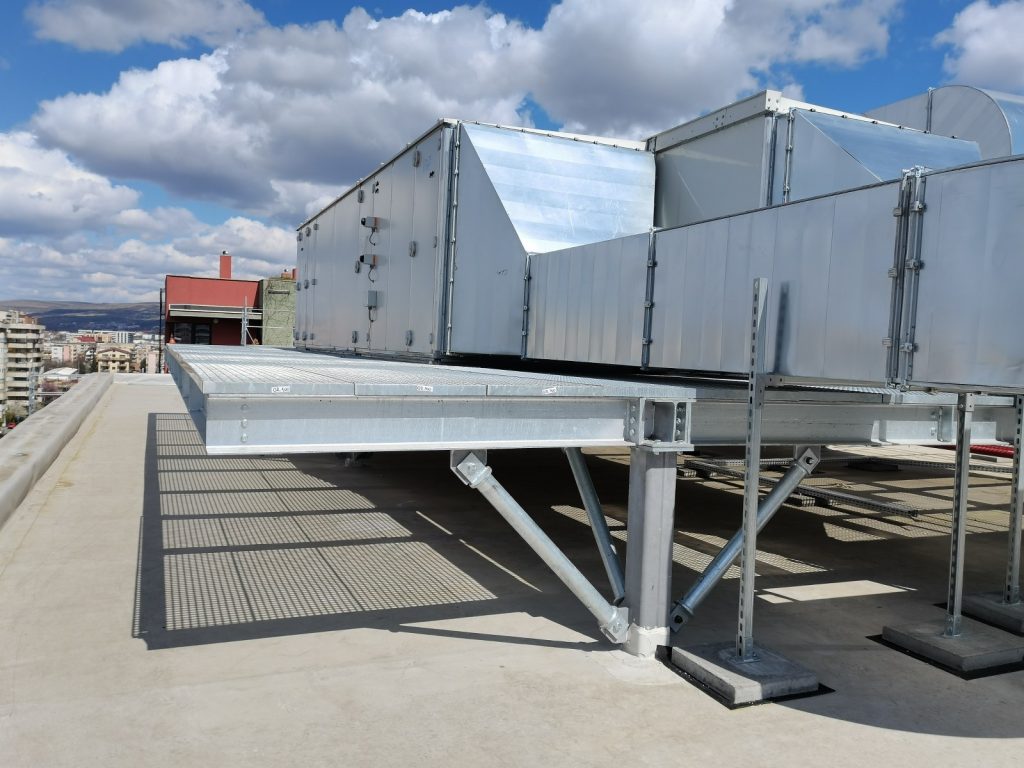 Interior fabrică Metal Shop Design